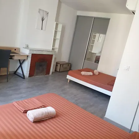 Proche Palais, 2mn Des Plages, Parking Prive Apartment *