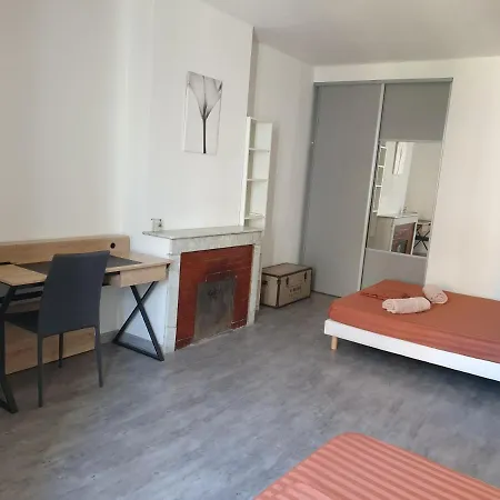 Proche Palais, 2mn Des Plages, Parking Privé * Cannes